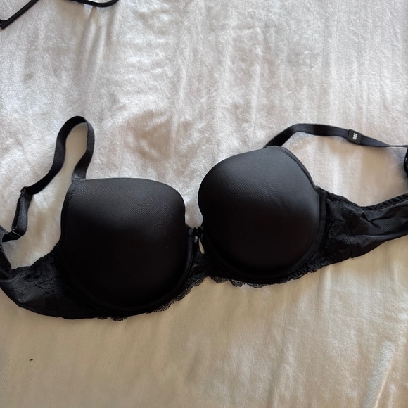 Torrid bra - Picture 1 of 2